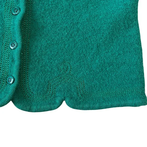 100% Virgin Wool Pendleton Green Button Up Cardigan with Embroidered Detail - Picture 5 of 8